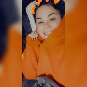 Meet your Posher, Lynn